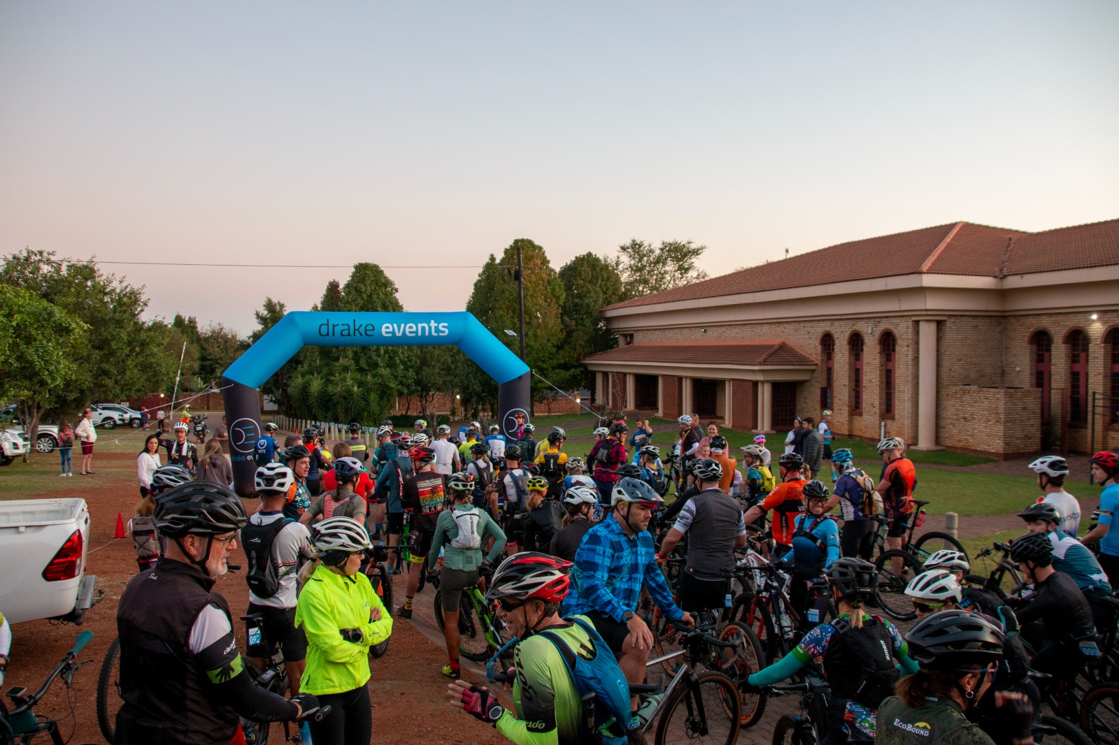 start of the cycle race
