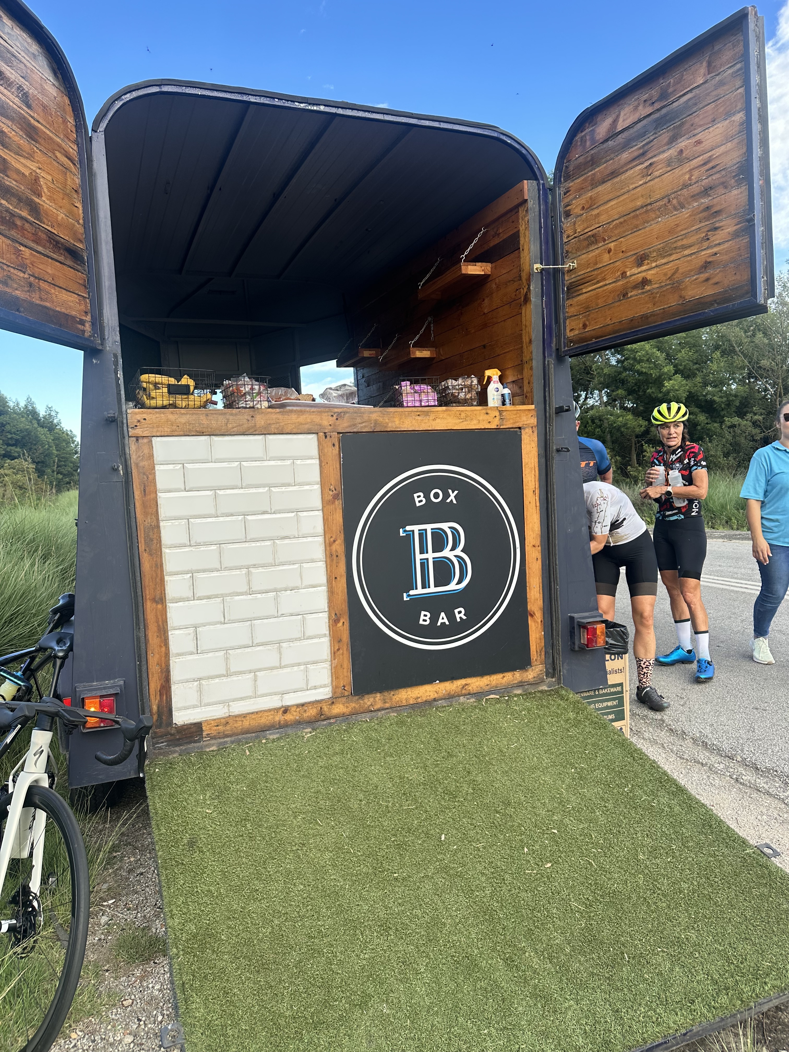 box bar water point