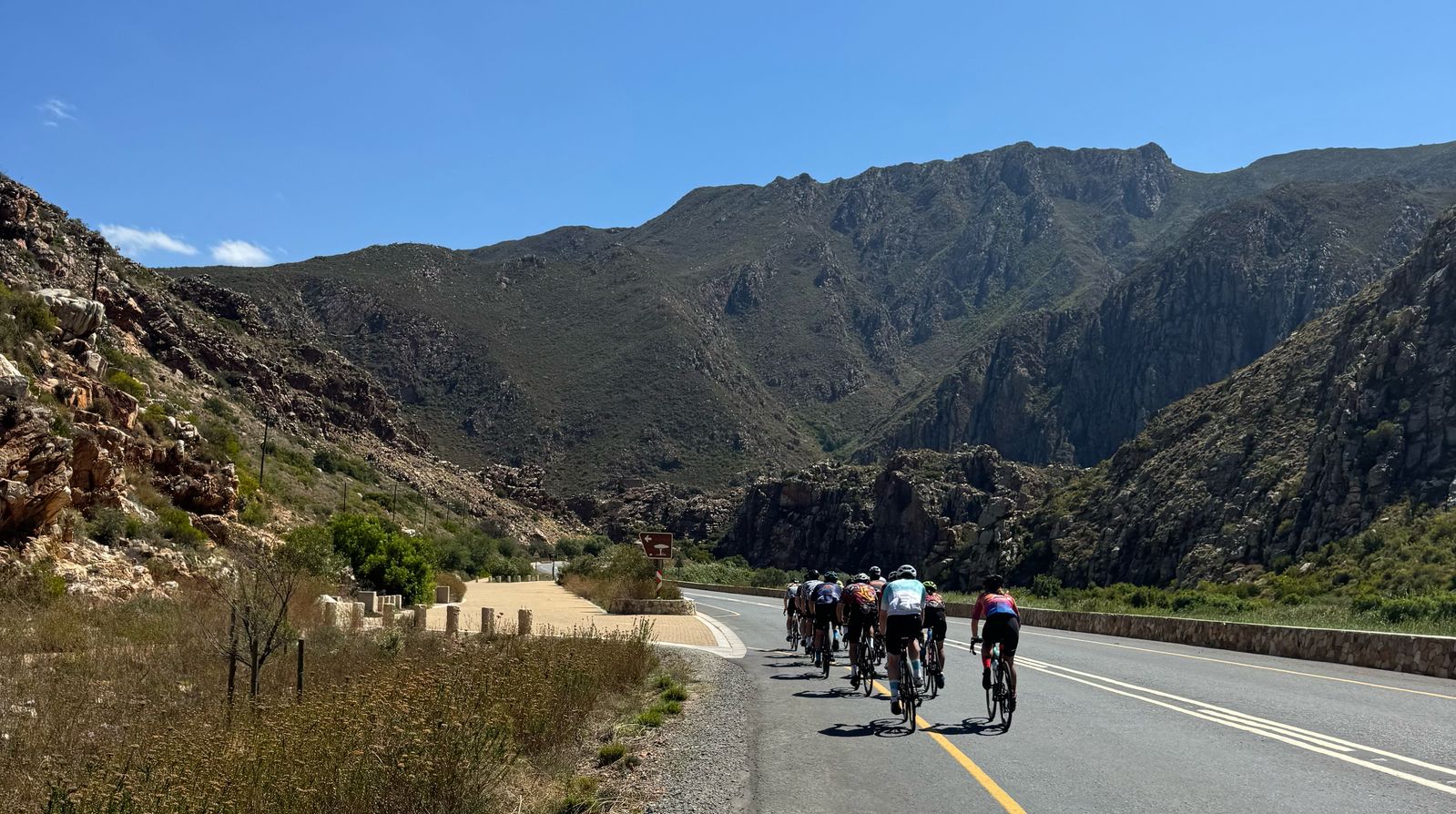Stage 4 riders to Montagu