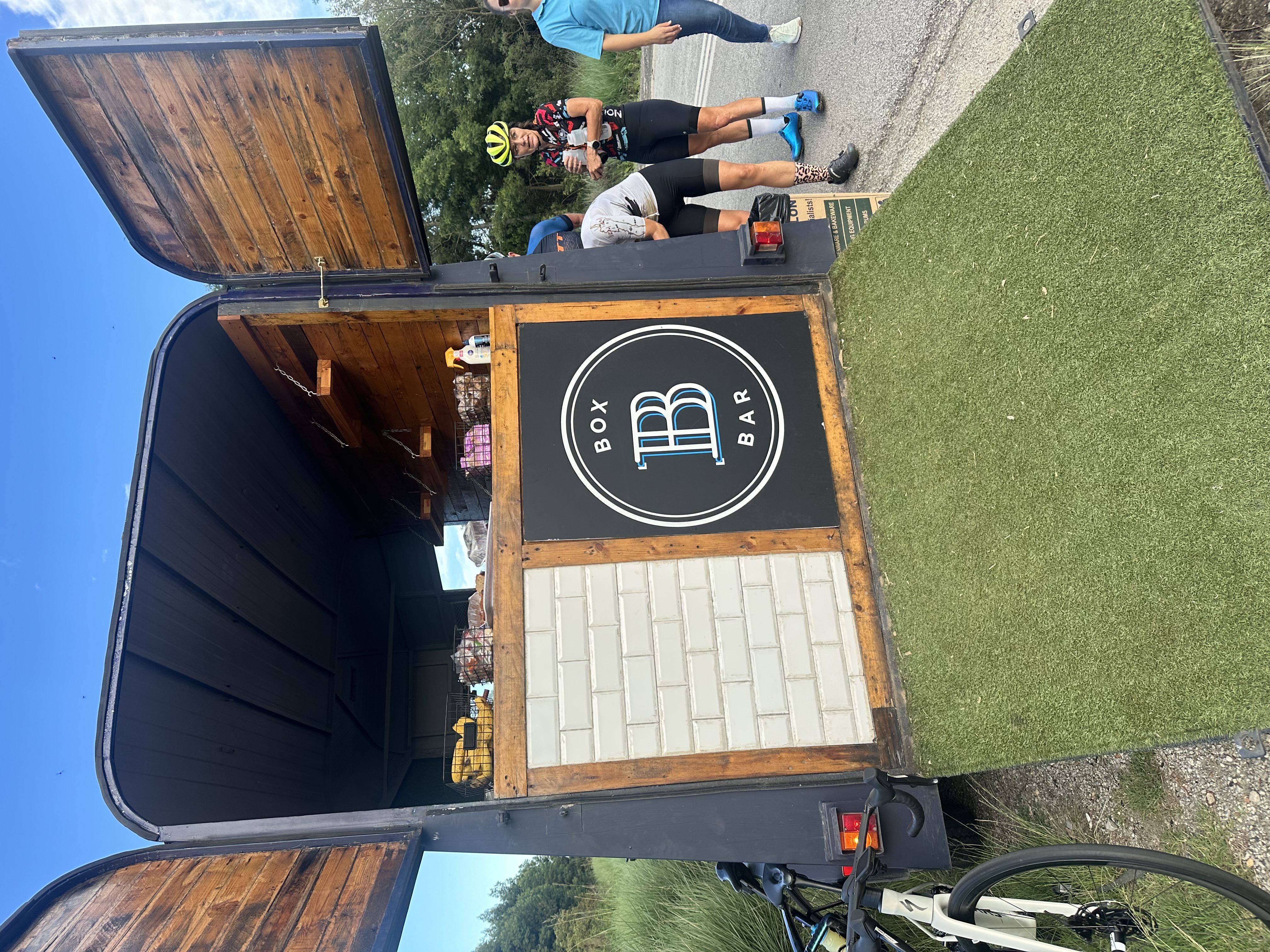 box bar water point
